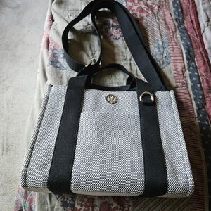 Lululemon Mini Shoulder Bag 4L